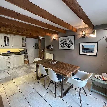 Holiday home Cliff Crest *